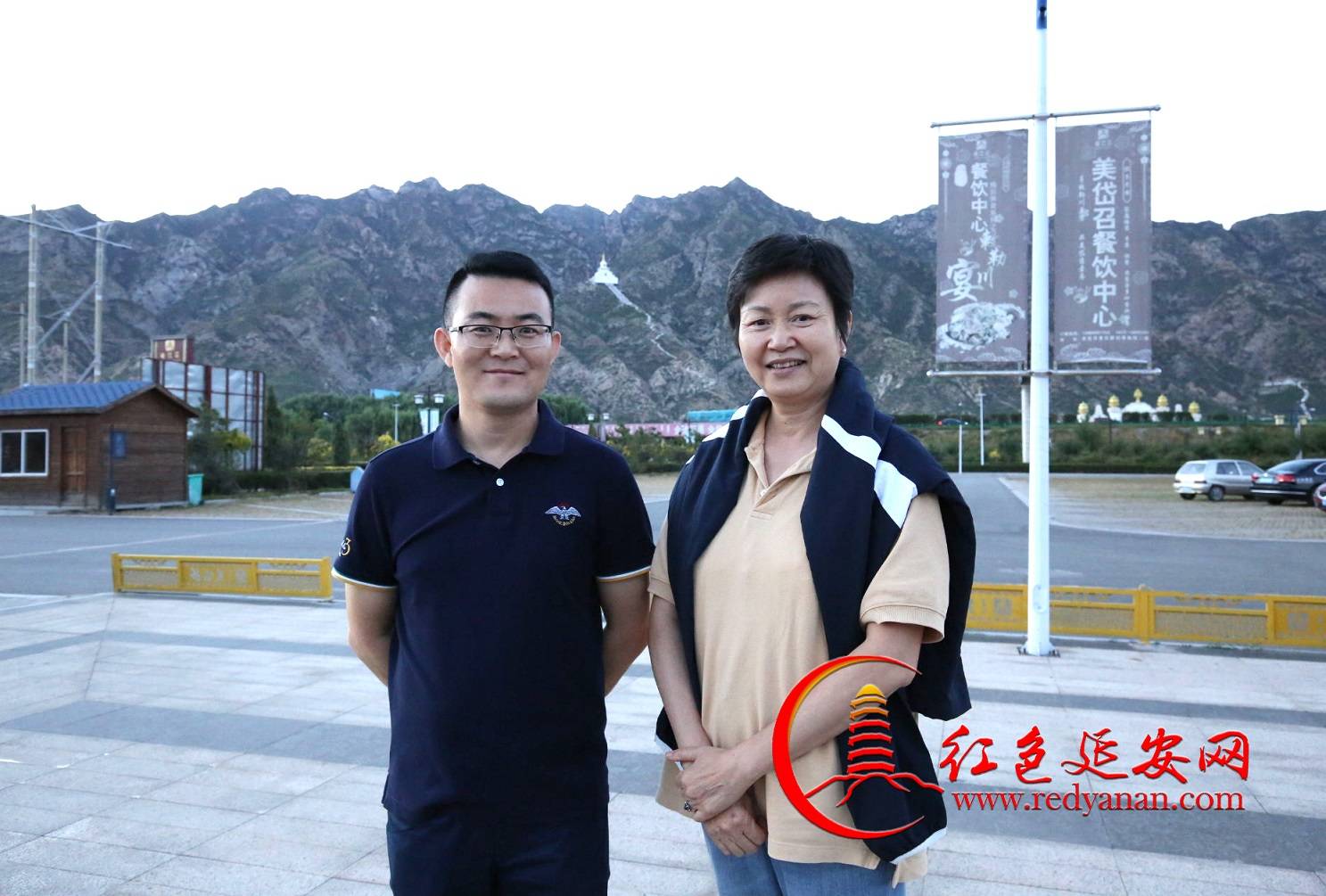 叶挺将军孙女叶莲再次为“红色延安网”题词