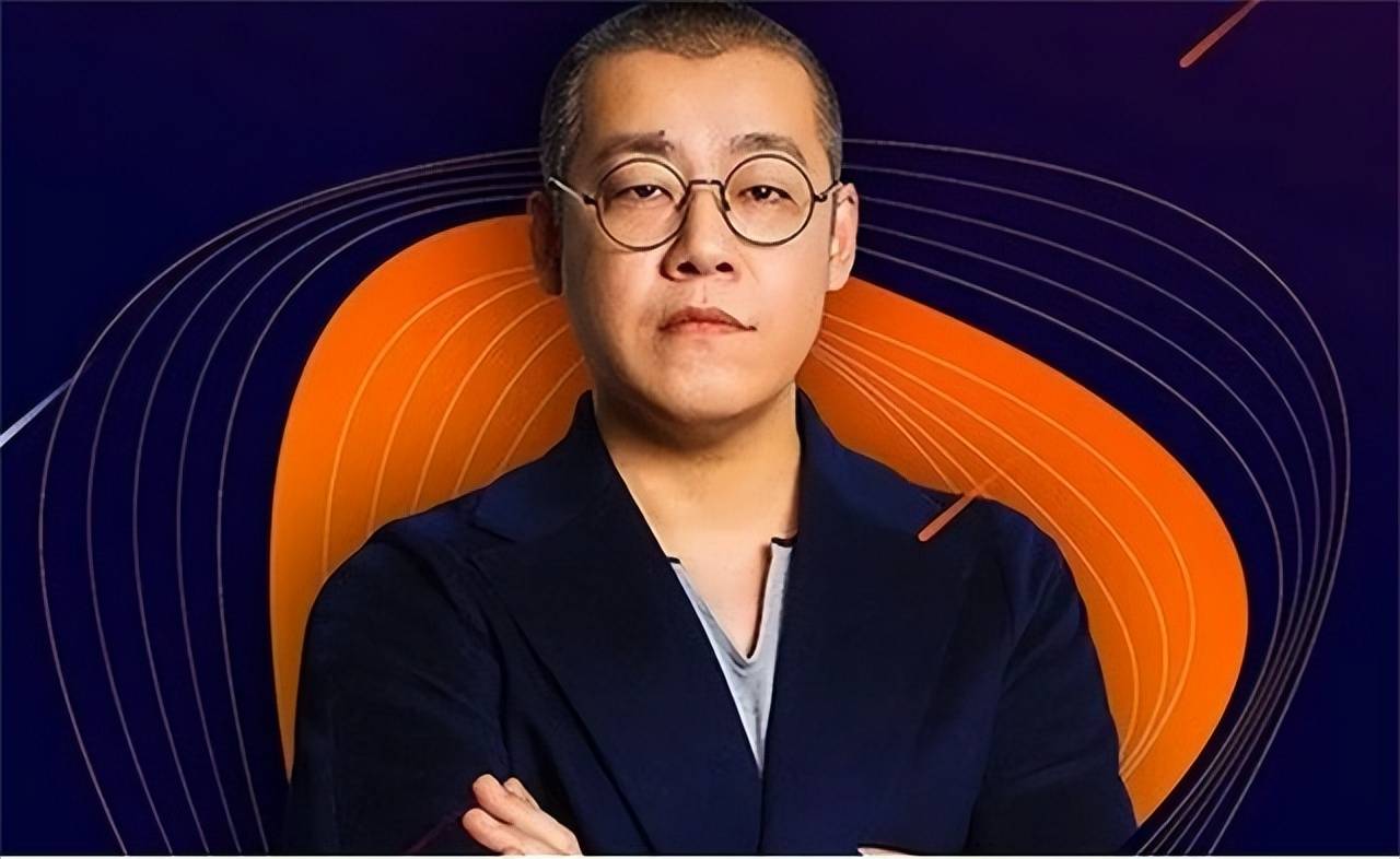 李笑来：曾拥有10万枚比特币<strong></p>
<p>今日比特币</strong>，套现135亿后，却称比特币是骗局