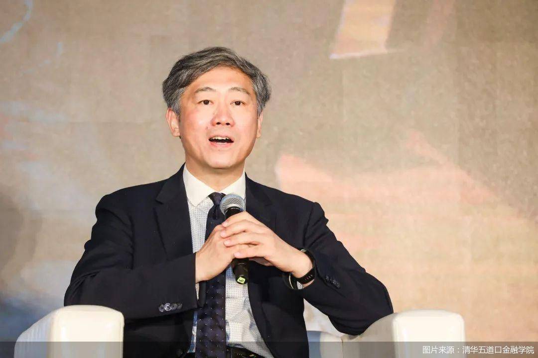 关于中美经济、“核武器”AI 、人民币汇率，听经济学家怎么说