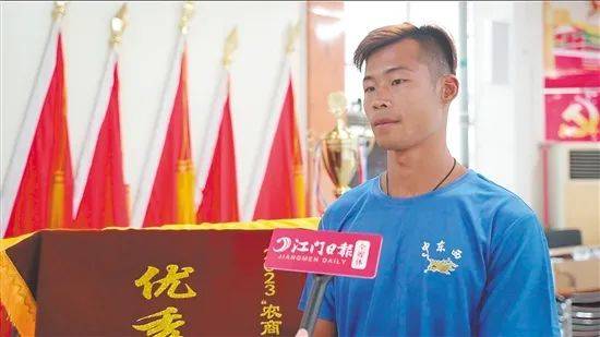 全网点赞！江门这位靓仔<strong></p>
<p>火币网</strong>，因为扒龙船火了...