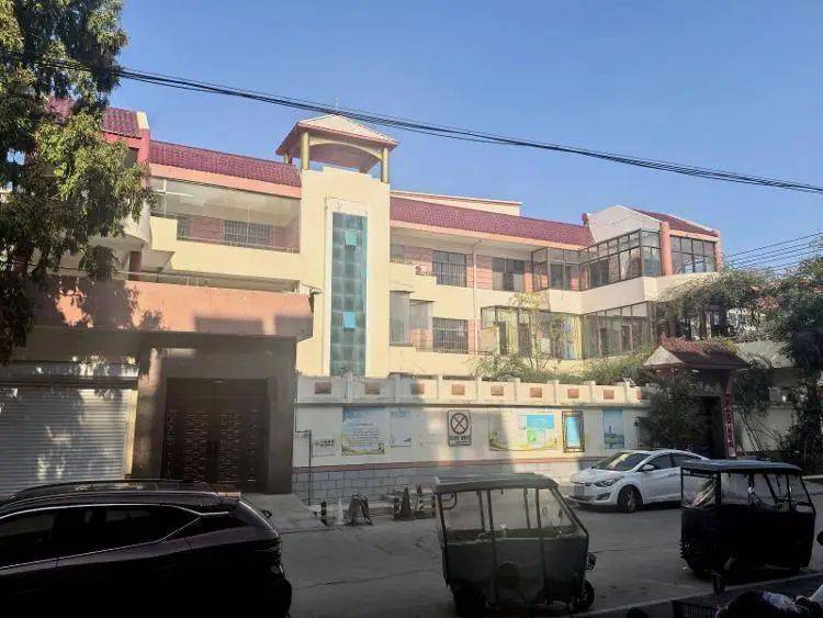 他被抓当晚有老百姓放鞭炮庆祝<strong></p>
<p>虚拟币CSGO</strong>，探访江苏第一位农民副县长“三蟒”豪宅