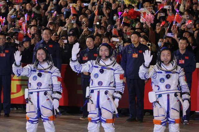 宇宙曹县不是个梗！一觉醒来<strong></p>
<p>虚拟币王者荣耀</strong>，曹县90后农村娃上太空啦！