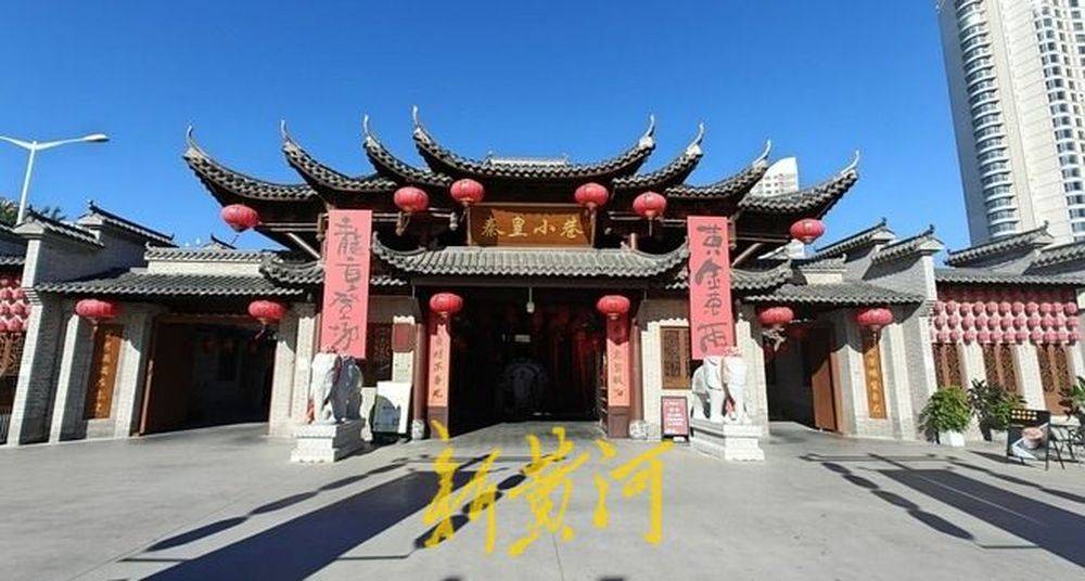 秦皇岛一网红夜市被指违规占用规划绿地却经营4年之久<strong></p>
<p>最新虚拟币发布</strong>，当地回应：无审批手续 | 刚调查