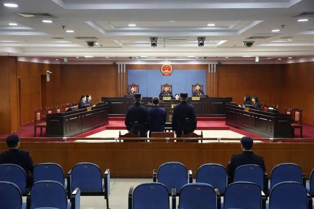 涉案超5200万<strong></p>
<p>币交易平台</strong>！山东潍坊市综合保税区原党工委副书记、管委会主任徐洪吉一审获刑16年