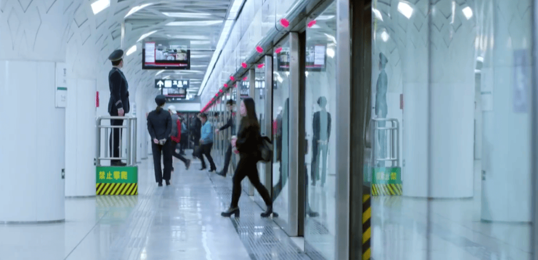 “地铁换乘路线比我的命还长”<strong></p>
<p>币交易平台</strong>，大城市通勤很难不被它逼疯