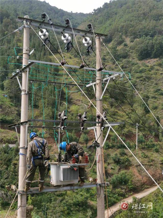 南方电网云南曲靖会泽供电局：低电压治理保高寒山区村民度冬用电