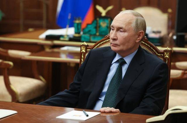 普京刚批准核学说<strong></p>
<p>虚拟币cpu挖矿</strong>，本土就遭美制导弹袭击，战术核武器已在弦上？