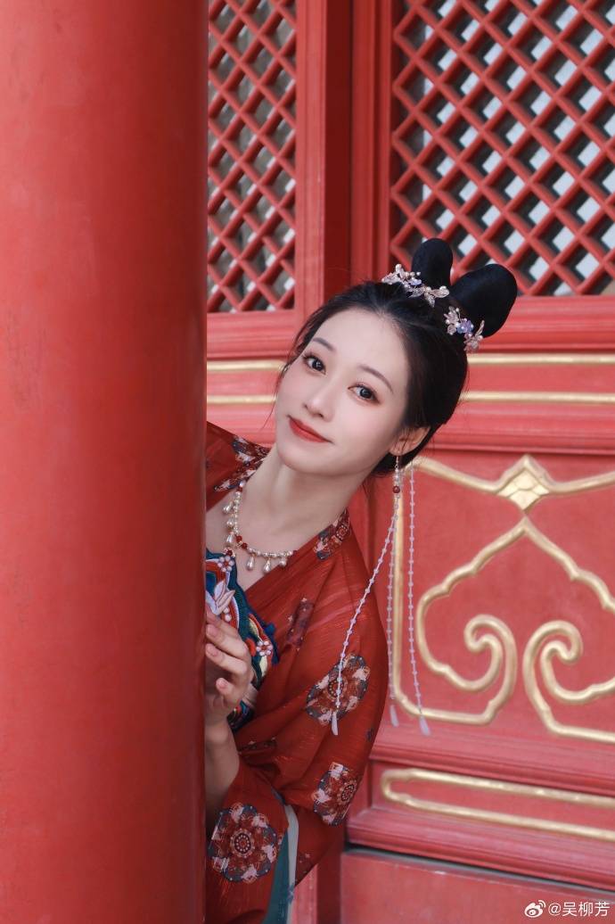 “吴柳芳涨粉太快被吓到”冲上热搜<strong></p>
<p>现在有多少种虚拟币</strong>！吴柳芳微博粉丝已超10万