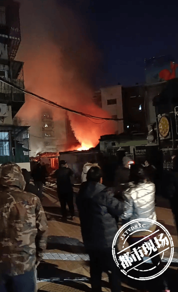 “我家楼都动了”<strong></p>
<p>虚拟币钱包怎么用</strong>，天津一小区突发火灾，当地消防深夜通报