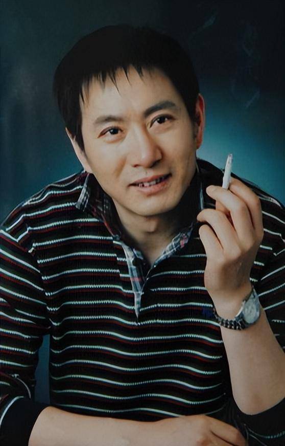 “坏人专业户”姚刚：一生无妻无子<strong></p>
<p>中国首款虚拟币龙币</strong>，如今53岁在千万豪宅一个人住