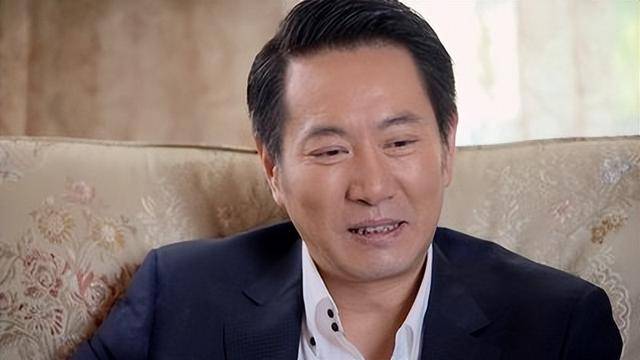 “坏人专业户”姚刚：一生无妻无子<strong></p>
<p>中国首款虚拟币龙币</strong>，如今53岁在千万豪宅一个人住