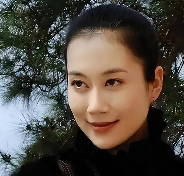 “坏人专业户”姚刚：一生无妻无子<strong></p>
<p>中国首款虚拟币龙币</strong>，如今53岁在千万豪宅一个人住