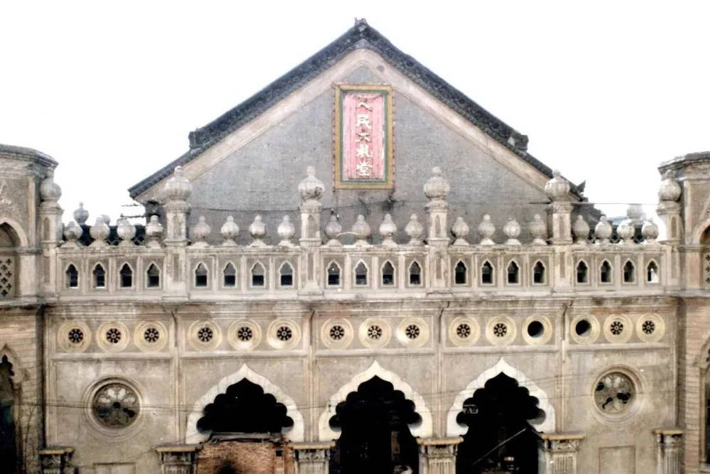 山西饭店上热搜<strong></p>
<p>中国首款虚拟币龙币</strong>！网友：啥？你们平时都搁这儿吃饭？