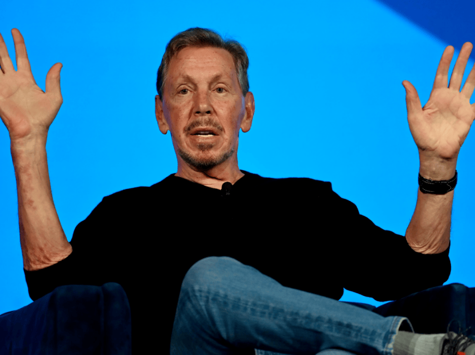 80岁的全球顶级富豪又结婚了<strong></p>
<p>虚拟币游戏挖矿赚钱</strong>！33岁的华裔妻子啥来头？