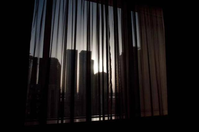 再曝非正常死亡<strong></p>
<p>模拟城市虚拟币</strong>，“指居”制度何去何从？