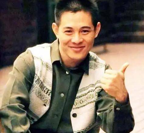 李连杰:后事一切从简<strong></p>
<p>洛克币虚拟货币</strong>，不用立碑也不用办丧事，树葬海葬都可以