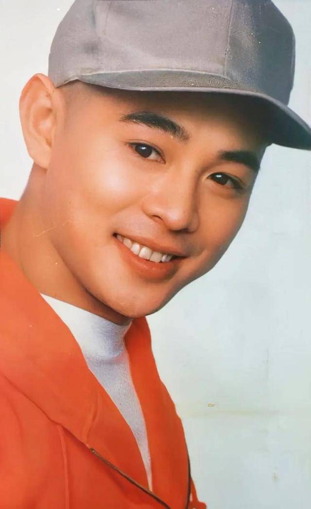 李连杰:后事一切从简<strong></p>
<p>洛克币虚拟货币</strong>，不用立碑也不用办丧事，树葬海葬都可以