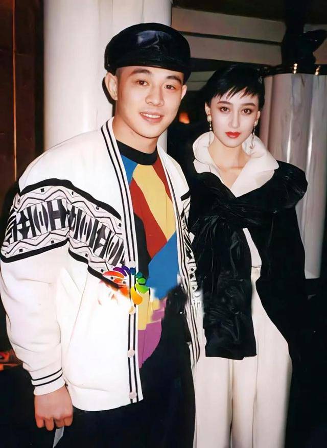 李连杰:后事一切从简<strong></p>
<p>洛克币虚拟货币</strong>，不用立碑也不用办丧事，树葬海葬都可以