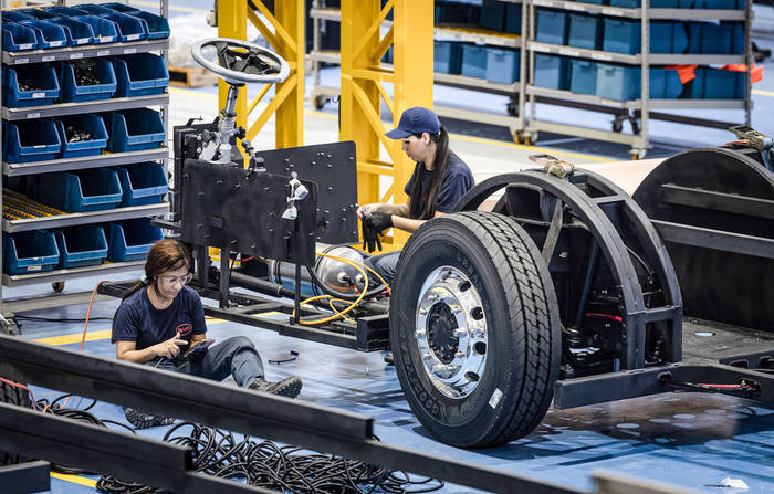 比亚迪巴西工厂建设工人：自己工资按月100%发放<strong></p>
<p>洛克币虚拟货币</strong>，“一切安好”