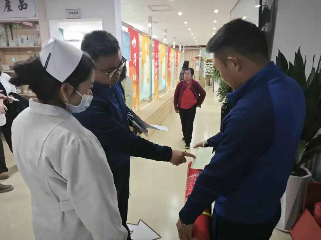 【隆阳消防】开展农贸市场消防安全专项整治活动