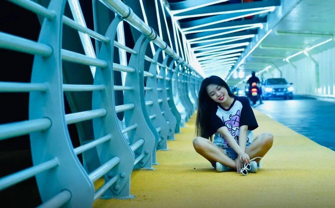 鸡窝头女士收拾漂亮上班了<strong></p>
<p>台湾虚拟币交易平台</strong>！精致一年潦草一天爆红