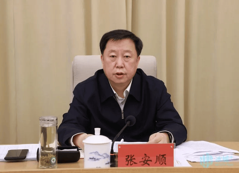 候补中央委员、黑龙江省委副书记张安顺<strong></p>
<p>虚拟币api</strong>，履新职