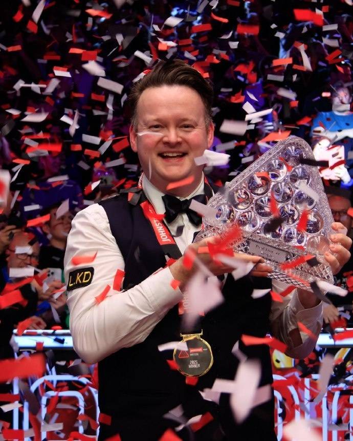 肖恩·墨菲时隔十年再夺斯诺克大师赛冠军<strong></p>
<p>如何做虚拟游戏币代理</strong>，赛后笑称：别看我老了，还是有战斗力的