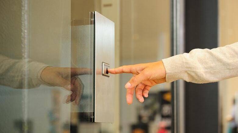 内蒙古一地产公司涉嫌在某楼使用未经检验的电梯<strong></p>
<p>虚拟币挖矿源码</strong>，市监局：罚款3万元