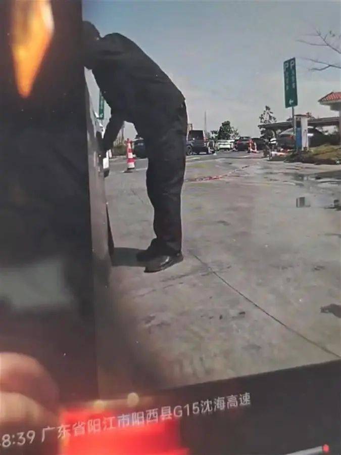 王某（男<strong></p>
<p>现货</strong>，60岁），被当场抓获！已刑拘