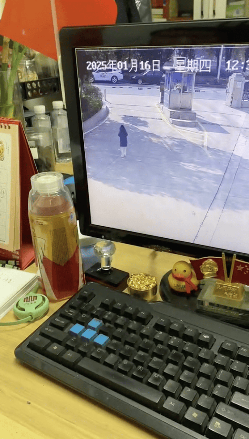 宝妈入住月子中心次日在16公里外投湖轻生<strong></p>
<p>ltc</strong>，家属讲述细节，质疑月子中心安保失职