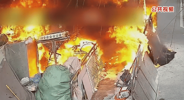 “你们不用管<strong></p>
<p>ltc</strong>，出事我负责”！老人囤废品堵塞逃生路，不幸起火遇难