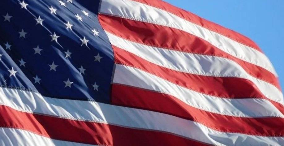 泽连斯基终于知道<strong></p>
<p>外盘原油开户</strong>，特朗普是得罪不起的，那怎么办呢？