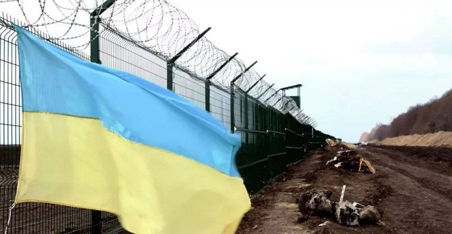 泽连斯基终于知道<strong></p>
<p>外盘原油开户</strong>，特朗普是得罪不起的，那怎么办呢？