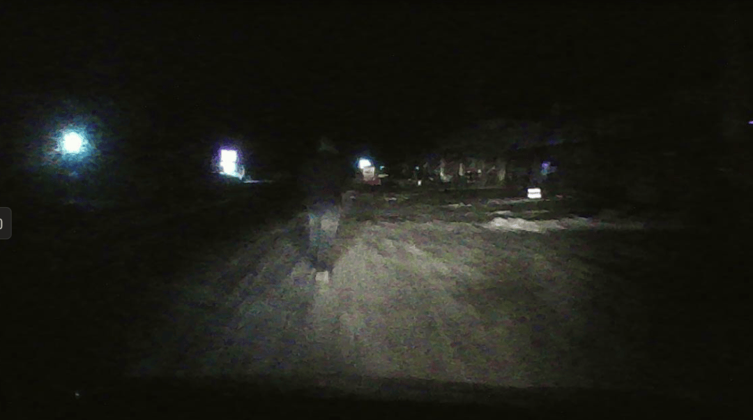 内蒙古：“砰”的一声巨响<strong></p>
<p>炒原油</strong>，轿车撞上了行人！悲剧发生只因司机的一个行为……