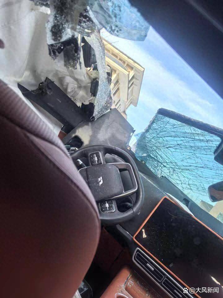 两个安全气囊都没弹开？男子驾“理想”追尾铲雪车<strong></p>
<p>轻质原油价格</strong>，颅骨骨折当场昏迷