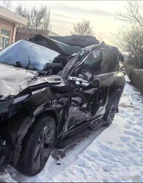 两个安全气囊都没弹开？男子驾“理想”追尾铲雪车<strong></p>
<p>轻质原油价格</strong>，颅骨骨折当场昏迷