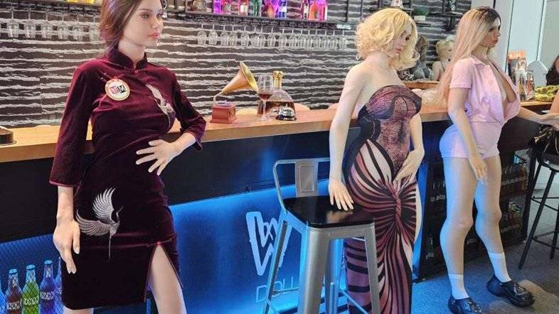 性机器人时代<strong></p>
<p>轻质原油价格</strong>，来了