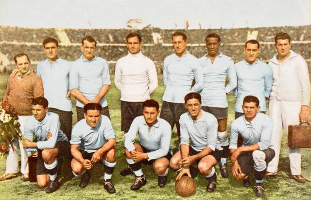 国足<strong></p>
<p>布兰特原油</strong>，被“抬进”世界杯？