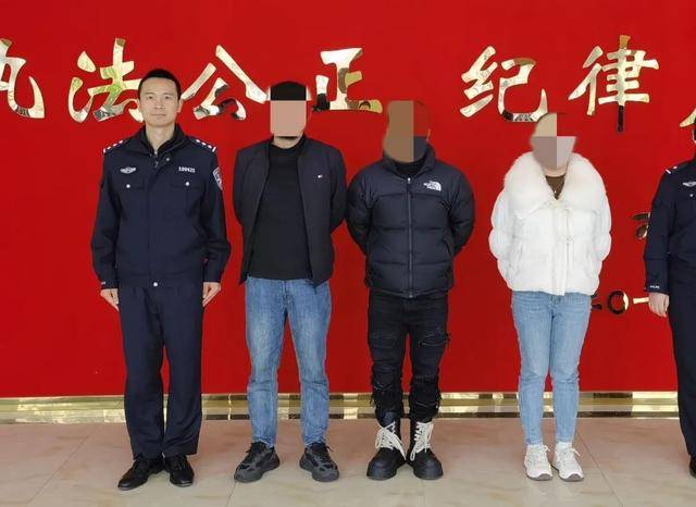 四川巴中三名网红街头拍摄低俗视频<strong></p>
<p>微信原油</strong>，被行政处罚