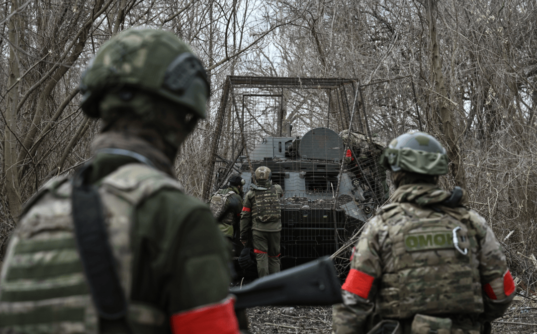 俄军发动大规模袭击<strong></p>
<p>美原油大跌</strong>！