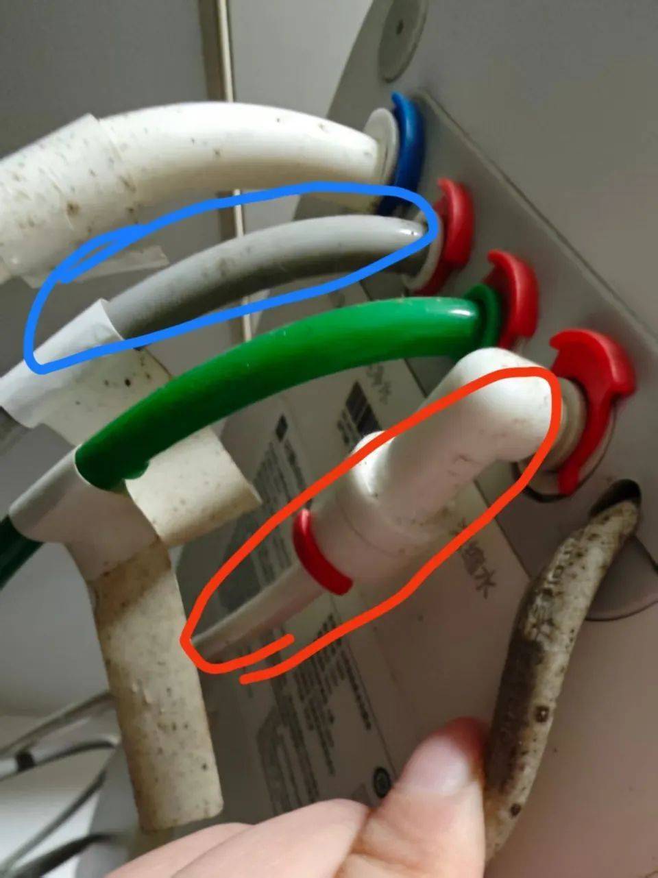 净水器水管接反<strong></p>
<p>环烷基原油</strong>，上海一女子喝五年“废水”，小米：是过滤掉的水，比自来水干净