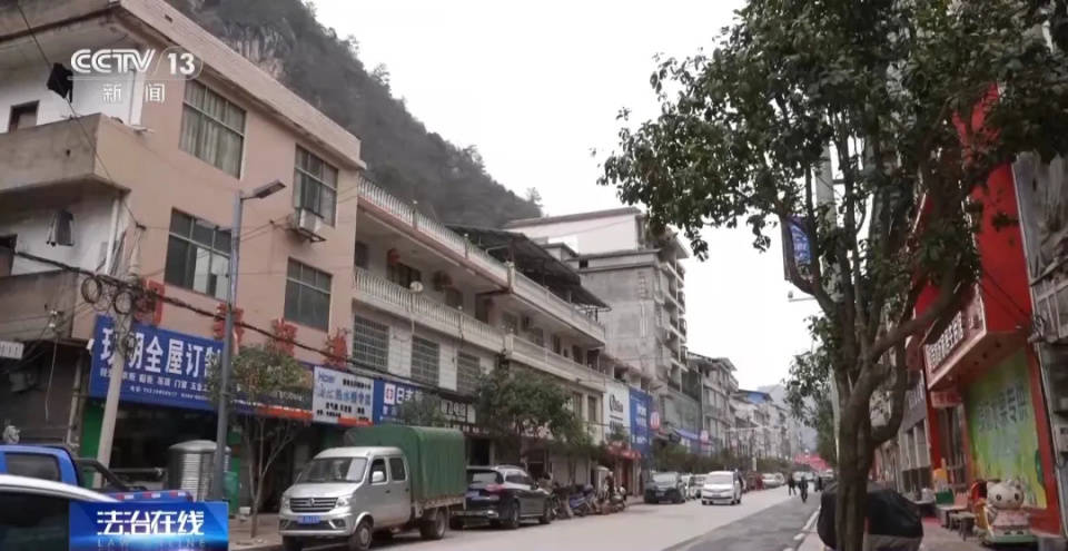 9岁男孩点鞭炮烧车<strong></p>
<p>环烷基原油</strong>，被判赔8万余元