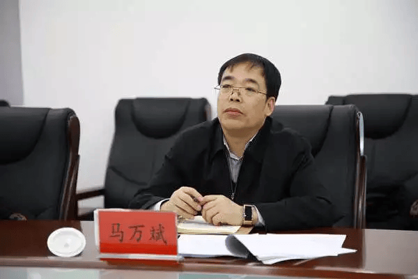 马万斌调任内蒙古人大<strong></p>
<p>中原油田工会</strong>，3个月前拟提名地级市人大常委会主任候选人