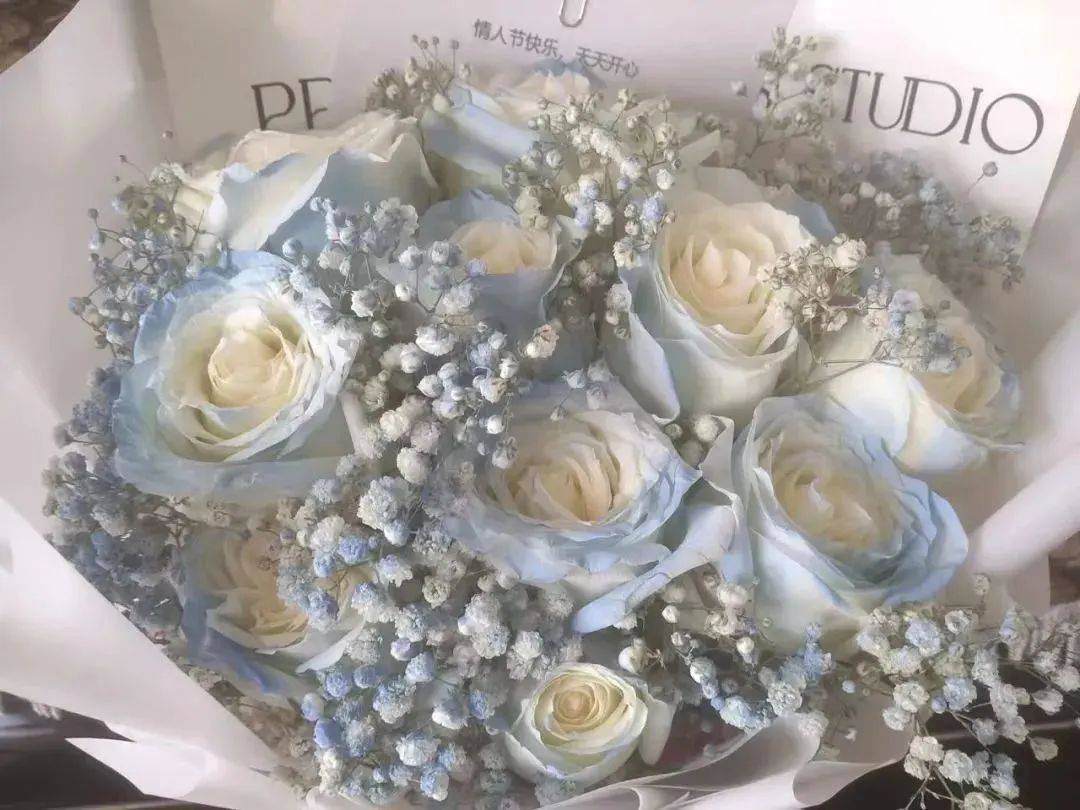 “泪水打湿烤肉饭”获赞100多万<strong></p>
<p>投资原油平台</strong>，网友：想我爸妈了