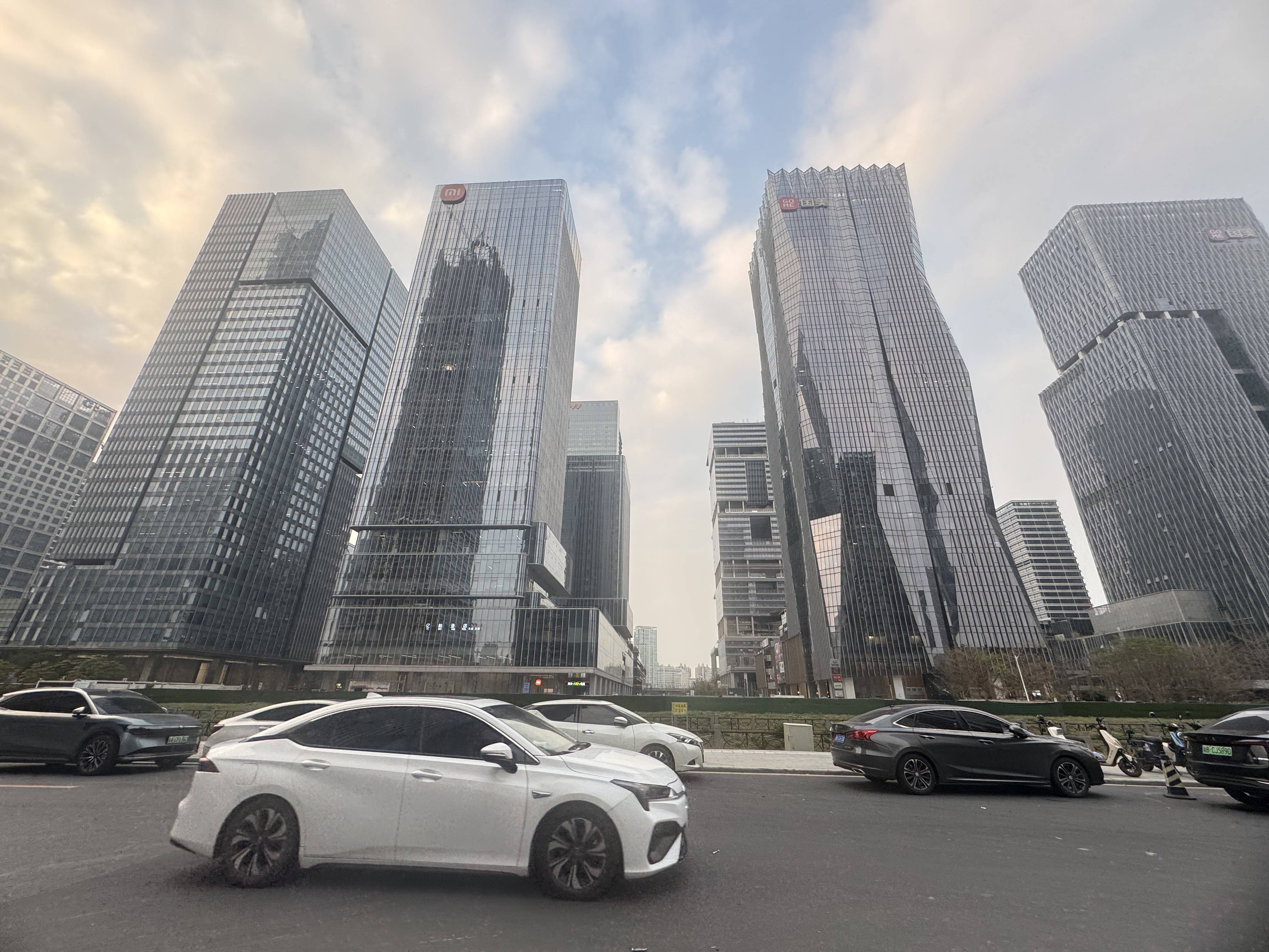 抖音12亿拿下广州琶洲商地，华南总部来了