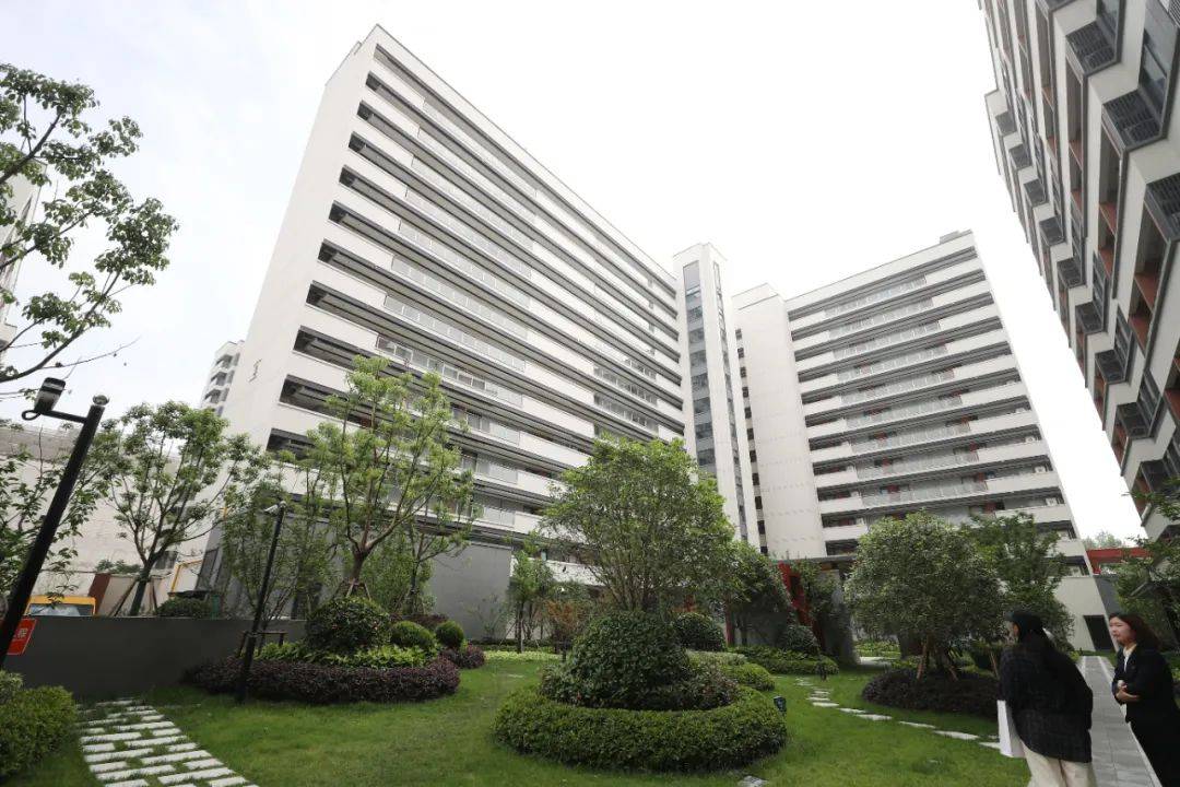 一二线城市房租普降<strong></p>
<p>原油套保</strong>，房东主动降200留我