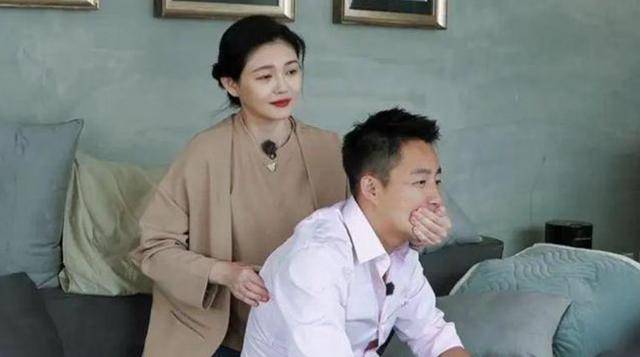 大S儿女回北京<strong></p>
<p>原油套保</strong>，张兰拉着小玥儿逛街，网友夸汪小菲好帅