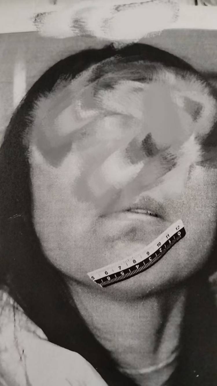 男粉丝咬伤女主播后写条子：赔“十万元”还是赔“十5元”<strong></p>
<p>白银现货原油</strong>？