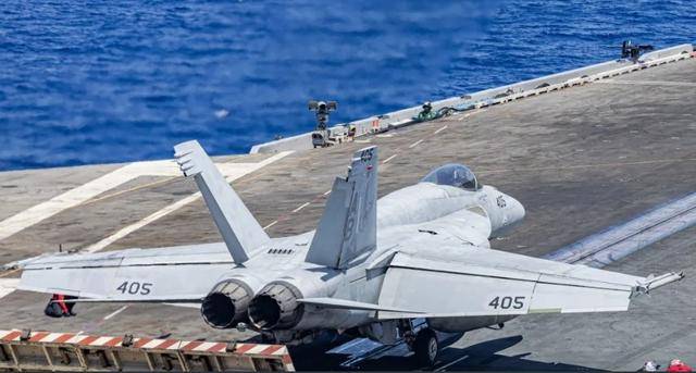 胡塞再添新“战绩”：美军航母为躲导弹<strong></p>
<p>现货白银原油</strong>，急转弯把战机甩进大海