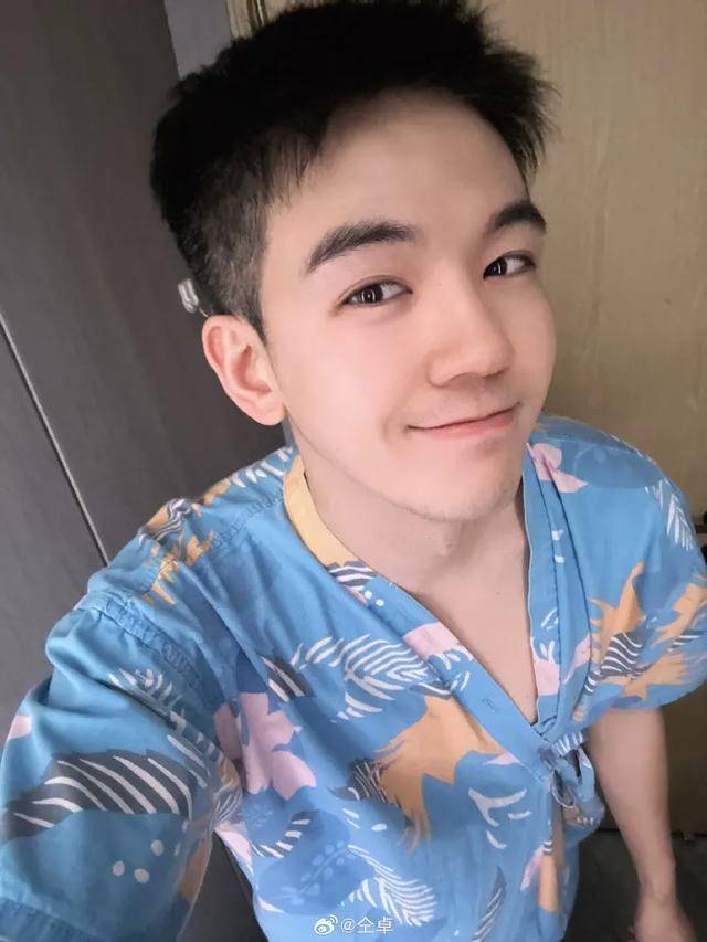 仝卓实名举报33家关联公司偷税漏税